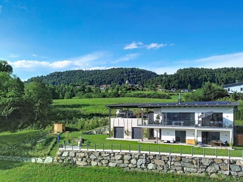 Grass, House, Landscape, Home, Rural Area, Land Lot, Cloud, Roof, Cottage