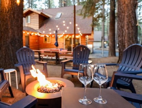 Backyard | Fire Pit | String Lights & Seating Area