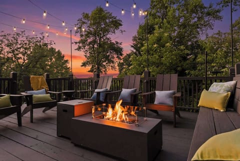 When the sun clocks out, the fire table clocks in. Pull up a chair, enjoy the warmth, and let the sparks fly—figuratively, of course!