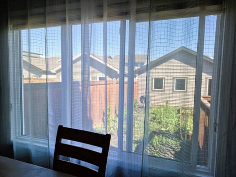 House, 4 Bedrooms, Fireplace, Garden View | Interior