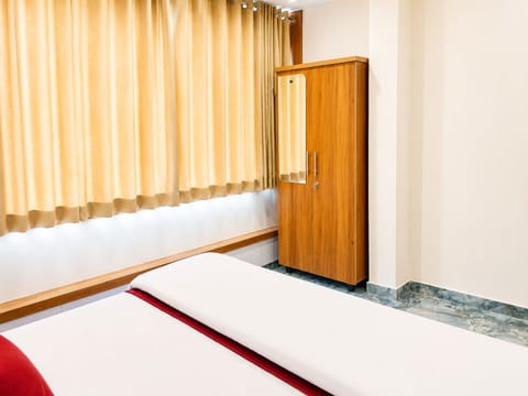 Deluxe Double Room | Desk, laptop workspace, WiFi (free)