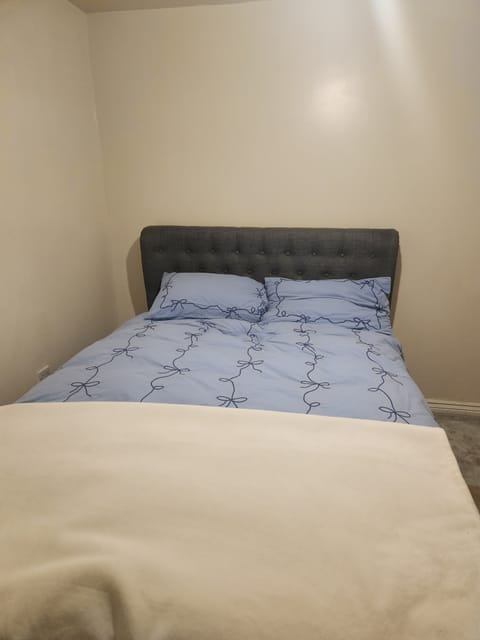 Standard Double Room | WiFi (free)