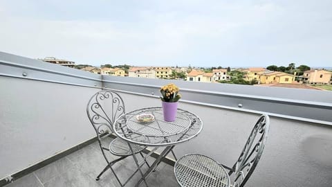 Terrazzo con vista mare