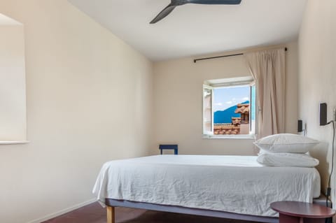 Apartment | Desk, laptop workspace, iron/ironing board, WiFi (free)