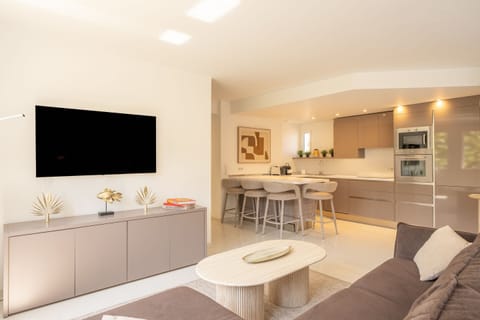 Apartment | Living room