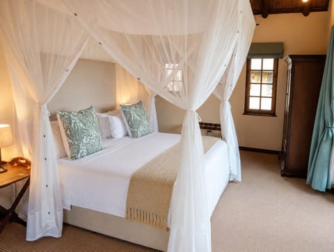 Superior Double Room, Balcony, Garden View | In-room safe, WiFi (free)