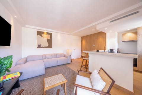 Apartment | Living area
