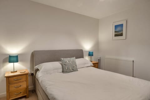 House | 3 bedrooms, iron/ironing board