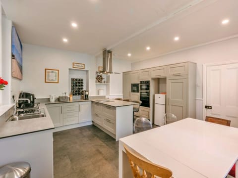 House | Private kitchen