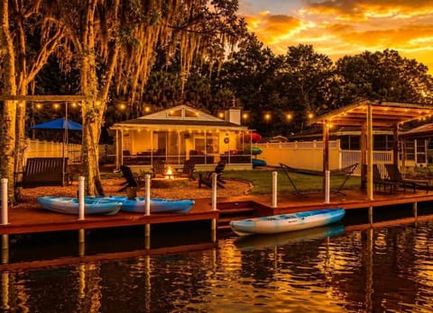 Welcome to Just Us River Retreat!