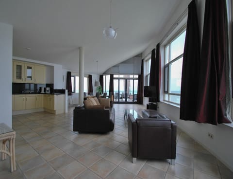 Apartment | Living room