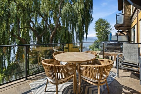 Private Balcony | Overlooking Lakefront