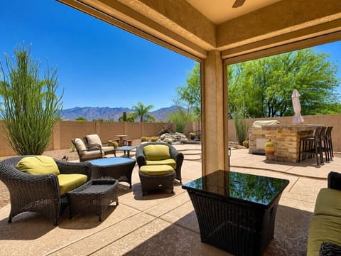 Catalina Mountain Views from Backyard
