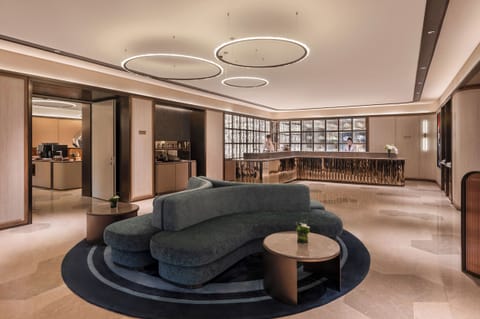 Concierge desk