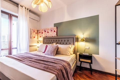 Apartment (1 Bedroom) | 1 bedroom, laptop workspace, bed sheets
