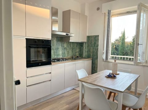 Apartment (3 Bedrooms) | Private kitchen | Espresso maker, electric kettle