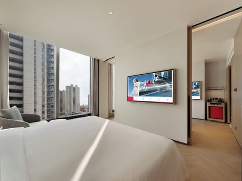 Basic Suite, City View | Iron/ironing board, WiFi (free)