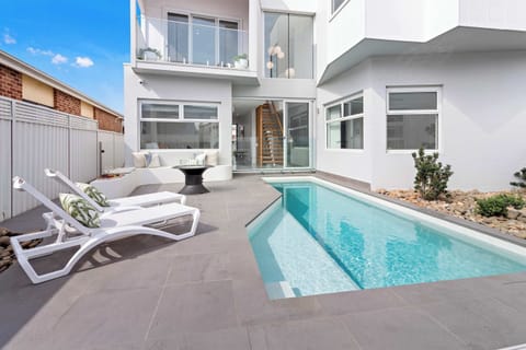 The Grand Ocean Vista | Luxury Accommodation  