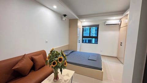 Basic Studio, City View | Desk, laptop workspace, WiFi (free)