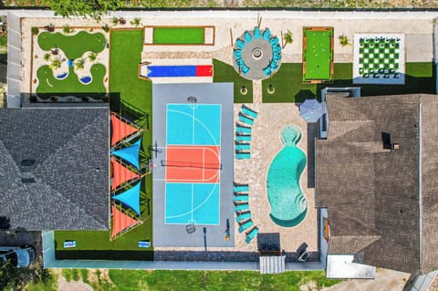 Private Backyard Resort with Heated Pool, Pickleball Court, Mini Golf, Outdoor Games, Lounge Seating & Multiple Entertainment Areas