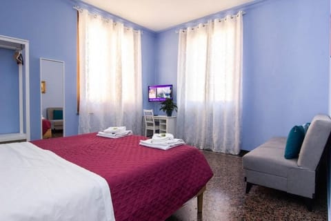 Economy Triple Room, City View | WiFi (free)