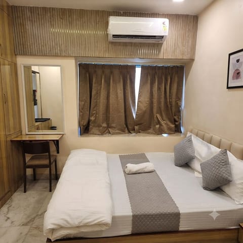 Standard Single Room, City View | WiFi (free)