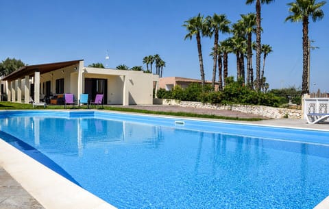 Autumn, Building Exterior, Pool, Spring, Summer