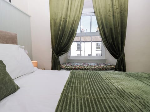 1 bedroom, WiFi (free), individually decorated, individually furnished