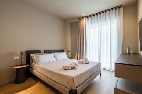 In-room safe, desk, blackout drapes, iron/ironing board