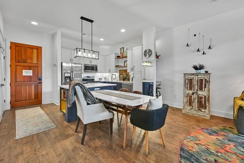 55 N Market St Unit 213-101
