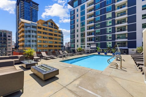 Enjoy a rooftop swimming pool and comfortable sun loungers.