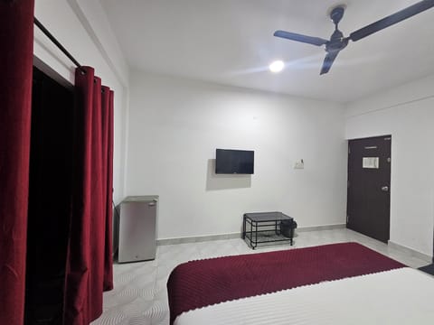 Desk, laptop workspace, iron/ironing board (on request), WiFi (free)