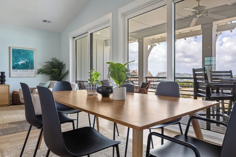 Welcome to the Coastal Palm!