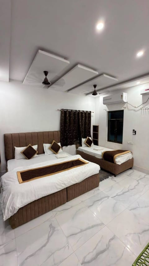 Premium Triple Room | WiFi (free)