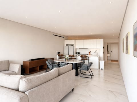 Luxury Condo, 3 Bedrooms, Balcony | Living area | Stereo