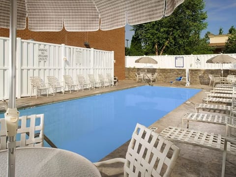 Seasonal Pool. Open from May to September.