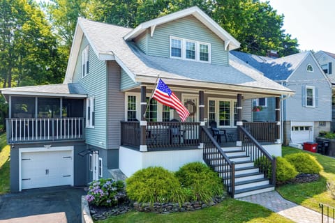 Meriden Vacation Rental | 3BR | 2 Full BA | 2 Half BA | 1,814 Sq Ft