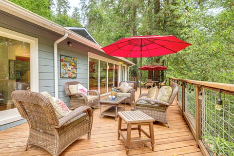Camp Meeker Vacation Rental | 2BR | 1.5BA | 2,500 Sq Ft | Steps to Enter