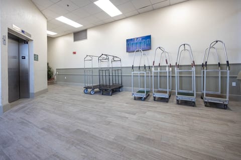 Condo, 1 Bedroom | Interior