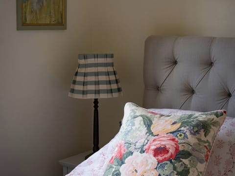 3 bedrooms, WiFi (free), individually decorated, individually furnished
