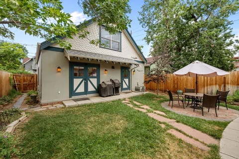 Welcome to the Carriage House in Denver, Colorado!