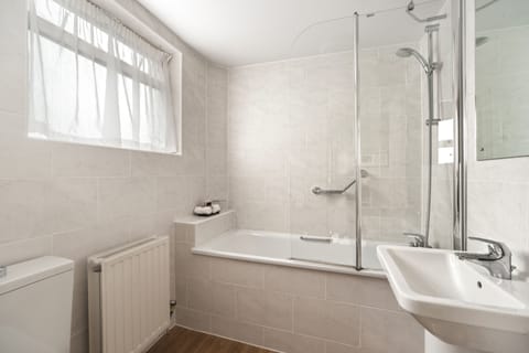 Bathroom | Hair dryer, towels