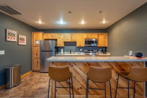 House | 4 bedrooms, high-speed internet