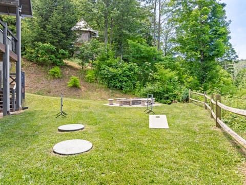 House | 4 bedrooms, high-speed internet