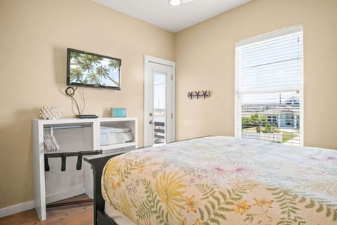 House | 4 bedrooms, high-speed internet