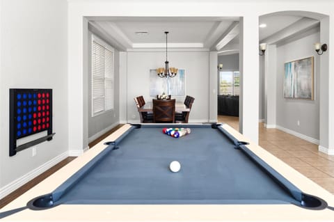 House | 4 bedrooms, high-speed internet