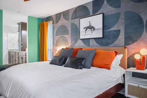 House | 6 bedrooms, high-speed internet