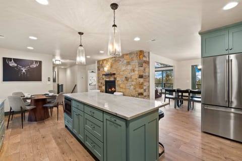 House | 6 bedrooms