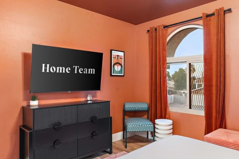 House | 7 bedrooms, high-speed internet