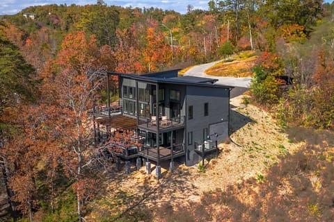 House | 3 bedrooms, high-speed internet